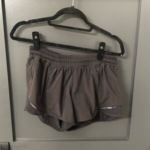 Black Lululemon Hotty Hot low-rise lined shorts